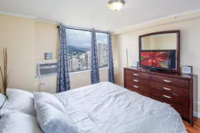 2 Bedroom Corner Suite & Tropical Views